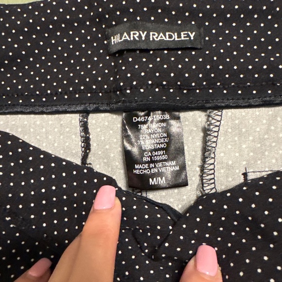 Shorts - Picture 2 of 3